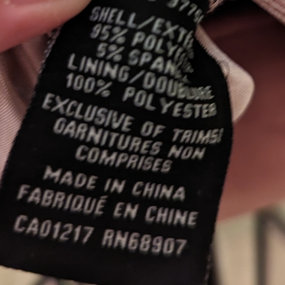 LE CHATEAU Pink velvet cowl drape neckline sleeveless dress - Picture 4 of 10